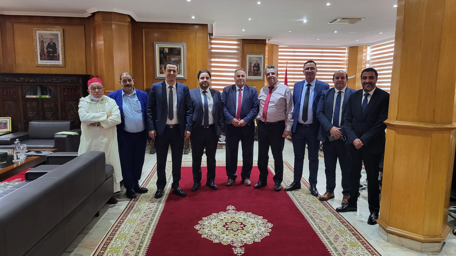 وزير العدل يستقبل رئيس جماعة أيت ملول لمناقشة قضايا النهوض بالمرفق القضائي وتقريبه من المواطنين .