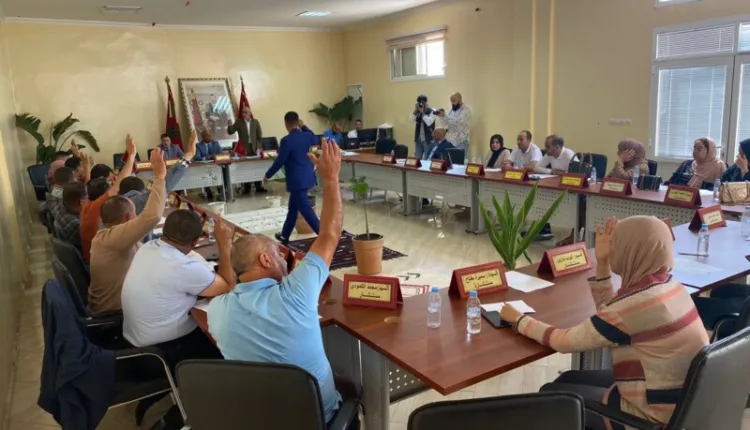 نائب رئيس جماعة بأكادير يقرر الاستقرار خارج المغرب