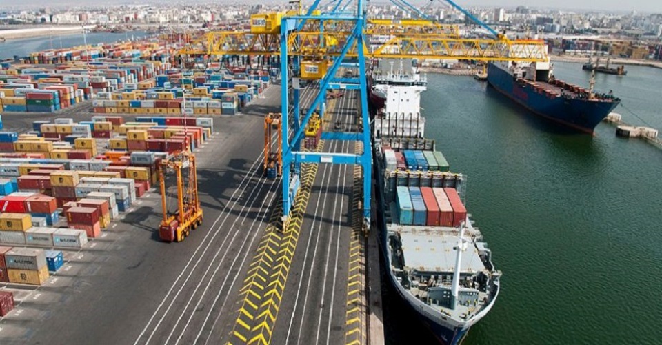 قرار فصل الميناء التجاري عن ميناء الصيد البحري يثير الجدل والغضب لدى المهنيين