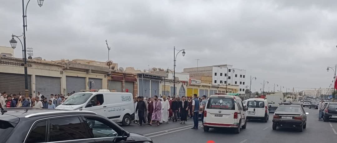 في زمن الحاجة للقدوة.. تحية رجال الأمن لجماعة تبهر ساكنة الدشيرة