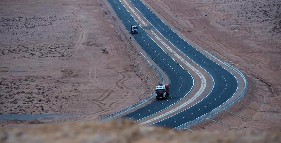 مرحلة جديدة ومهمة تنتظر الطريق السريع تزنيت-الداخلة