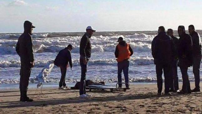 إنتشال جثة شاب بشاطىء أساكا جماعة أصبويا سيدي إفني