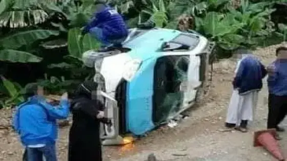 السرعة تقلب سيارة أجرة ب ” التامري ” شمال أكادير