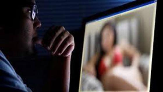 فيديوهات جنسية لمتزوجات تهز مواقع التواصل الإجتماعي
