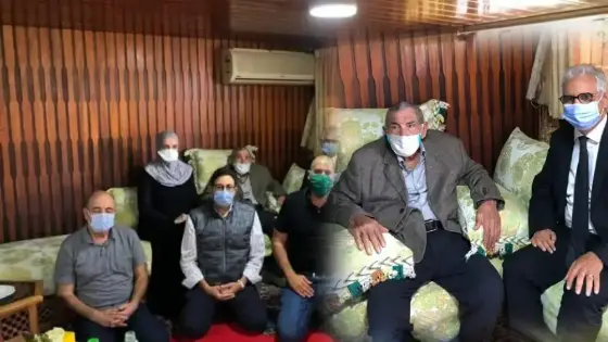 نزار بركة ينزل بأكادير لتقديم التعازي للحاج علي قيوح في وفاة زوجته