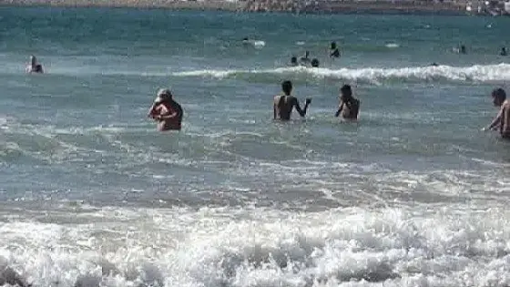البحر يبتلع قاصرا بشاطئ أكادير