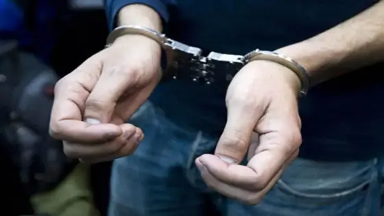 شرطة تزنيت توقف سارق محلات