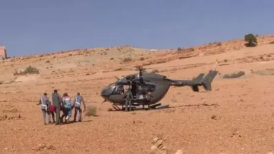 جدل بعد تسخير ” هليكوبتر ” لنقل سائح تعرض لحادثة سير بسيدي إفني