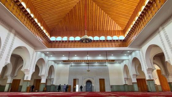 بمباركة ملكية سامية.. “مسجد محمد السادس” بأكادير يفتح أبوابه للمصلين في أولى ليالي رمضان