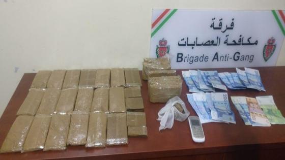 فرقة  مكافحة العصابات باكادير توقف خمسينيا وبحوزته 3 كيلو من المخدرات