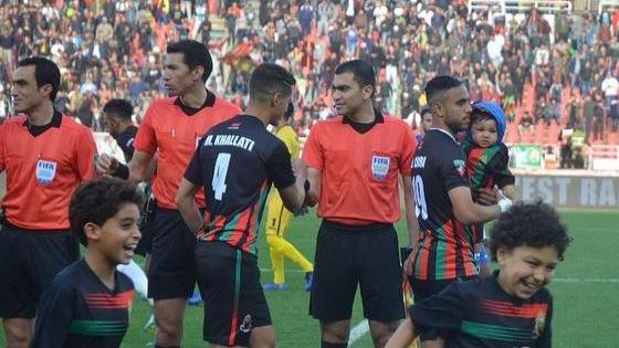 بعد قيادته بإحكام كلاسيكو الرجاء والجيش.. جريشة مرشح لقيادة الدربي البيضاوي