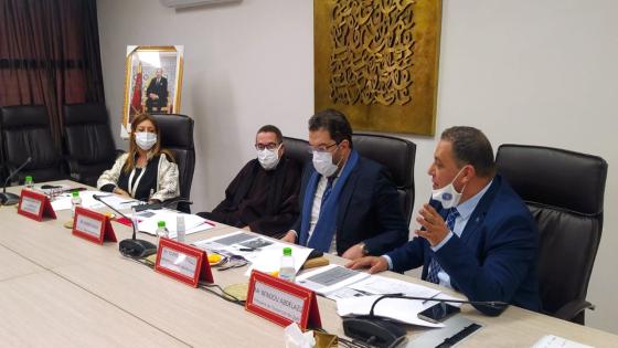 بنضو يرأس اجتماعا لمجلس كلية الطب بحضور عدد من المسؤولين