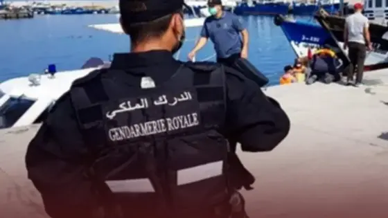 طرفاية.. الدرك الملكي البحري يطيح بمبحوث عنه لدى الانتربول الدولي