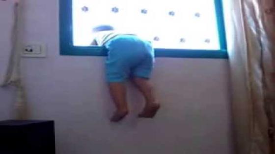 كلميم : نهاية مأساوية لطفل بعد سقوطه من شرفة البيت