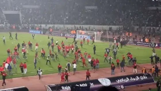 الحصيلة الأمنية لدربي الدارالبيضاء،توقيفات القاصرين وحجز أسلحة بيضاء