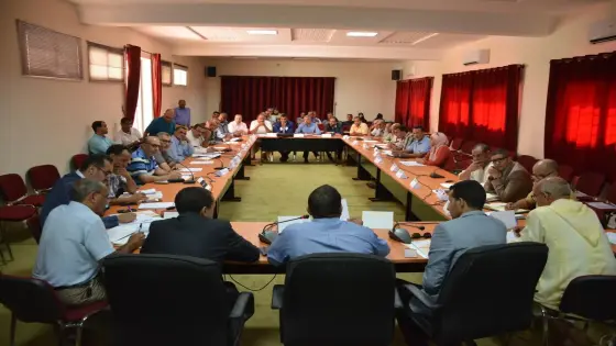 المجلس الجماعي لأيت ملول يرفض دعم شركة ألزا للنقل الحضري بأكَادير من خلال اشتراكات الطلبة قبل الاستجابة لطلبات تحسين جودة الخدمات.