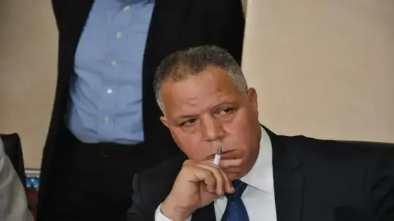 إما أن تكون مغربيا أو تكون غير ذلك