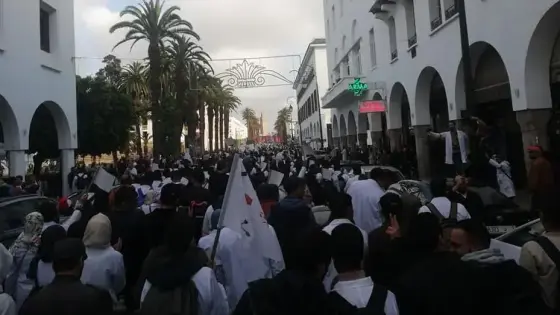 ثلاث نقابات تعليمية تعلن خوض إضراب وطني يوم 5 أبريل الجاري وتطالب بفتح الحوار