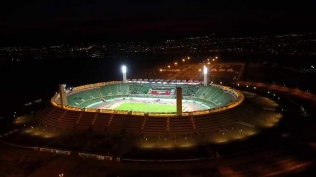 لجنة تفتيش تابعة ل”الكاف” تزور ملعب أكادير و ملاعب أخرى لكرة القدم.