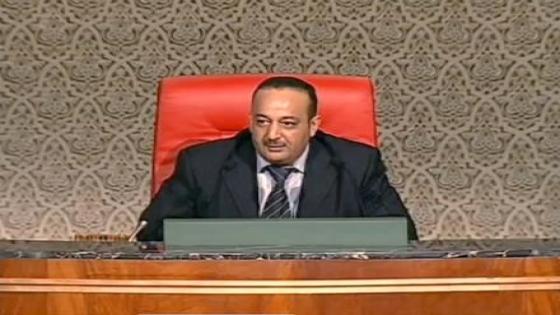 وزارة الاتصال تحدد بالارقام الصحف الالكترونية المتوفرة على الملاءمة