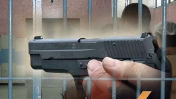 المؤبد ل ” شرطي ” قتل شخصين بمسدسه الوظيفي