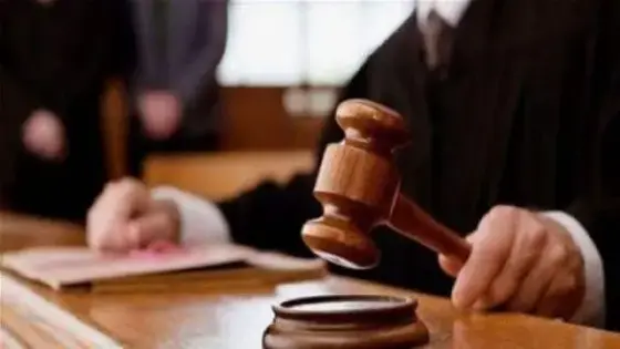 متابعة بعض المسؤولين عن تسيير وحدة صناعية لتصبير الأسماك بآسفي من أجل خرق أحكام المرسوم بقانون المتعلق بحالة الطوارئ الصحية