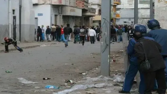 إصابة شرطي في تدخل لفض أعمال شغب فرق رياضية في بيوكرى