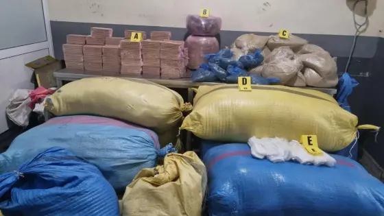 حجز كمية مهمة من المخدرات والقنب الهندي بضواحي أكادير