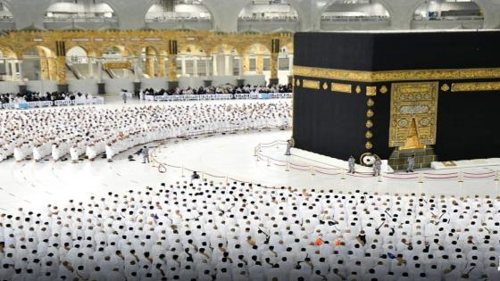 وفق ضوابط ومعايير محددة .. عودة الاعتكاف بالحرمين الشريفين