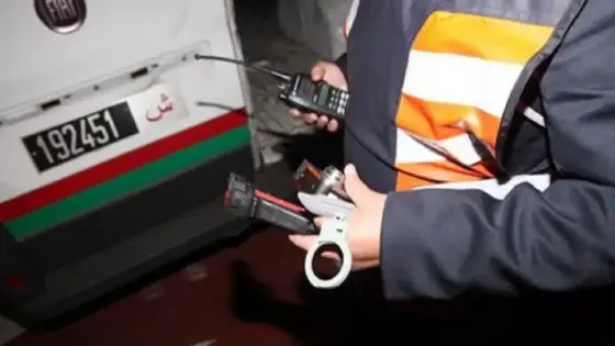 الرشوة والتزوير تجر شرطيا ومن معه للمتابعة القضائية