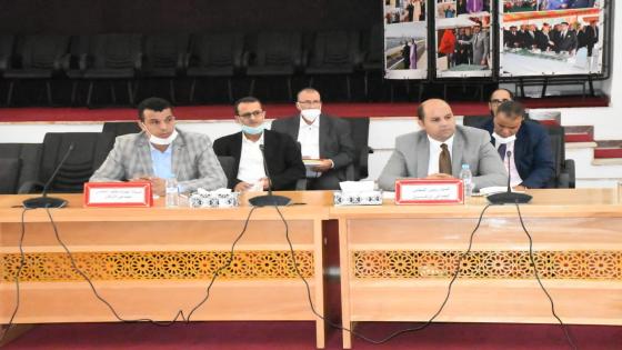 ابو الحقوق يرأس لقاء ثلاثيات حول التهيئة العمرانية و وثائق التعمير بانزكان وايت ملول 