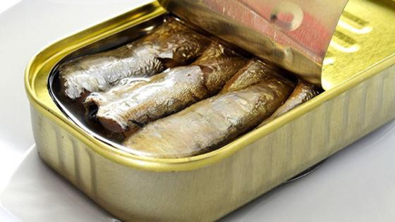 هذا ما كشفت عنه “أونسا” داخل علب سردين أصدره شركة مشهورة باكادير