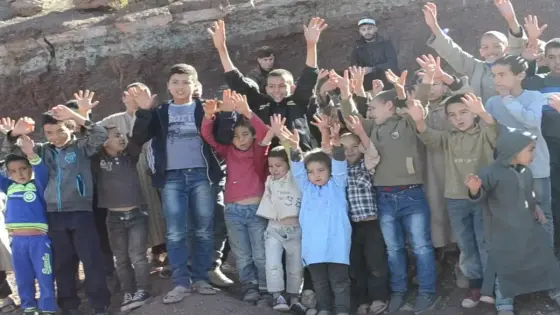 فيديو : مجموعة ” بورا فيدا ” تدخل الفرحة على ساكنة تاملالت بتيقي