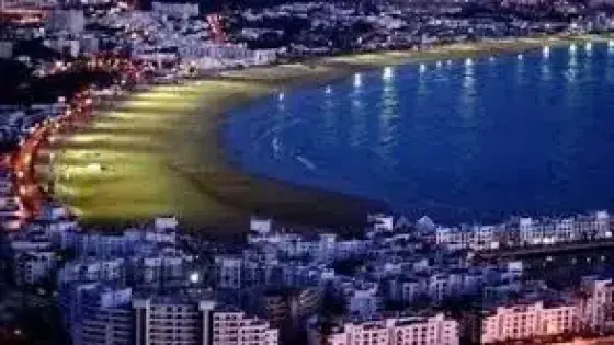 اكادير.. تجاوزات في رخصة بيع الخمور بمطعم و”كباريه”