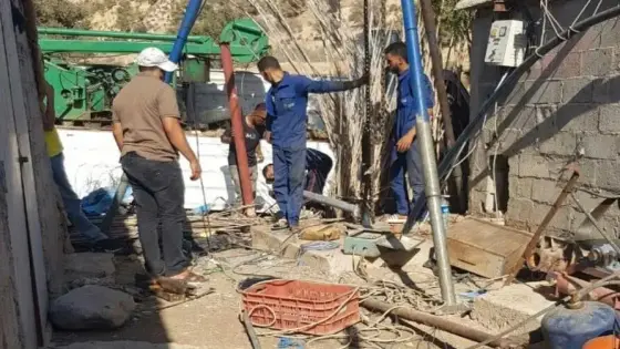 إنقاذ ساكنة ازراراك من ازمةالعطش تقابله هجمات شرسة ضد المحسنين
