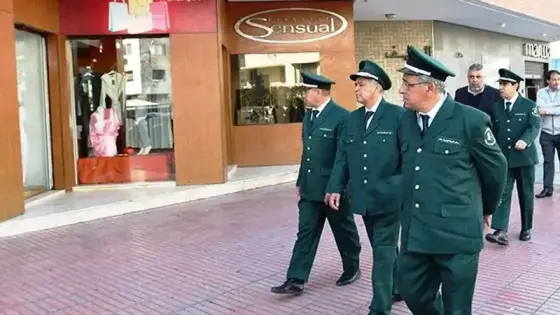 استمرار احتلال الملك العمومي في أكادير يسائل دور الجماعة والشرطة الإدارية