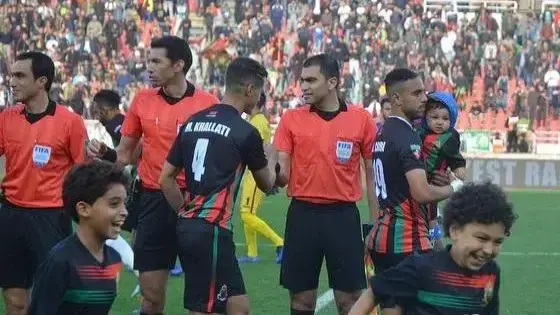 بعد قيادته بإحكام كلاسيكو الرجاء والجيش.. جريشة مرشح لقيادة الدربي البيضاوي