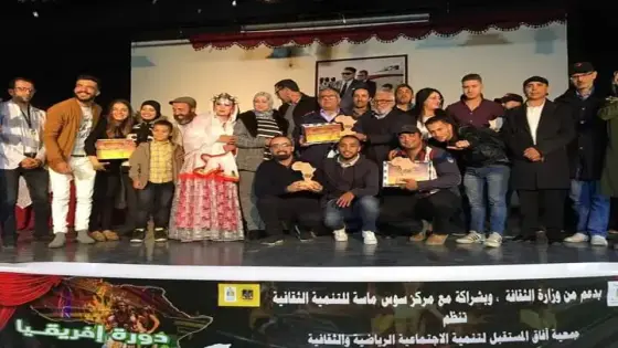 فرقة المناهل تحصد الجوائز بمهرجان المسرح في الدشيرة