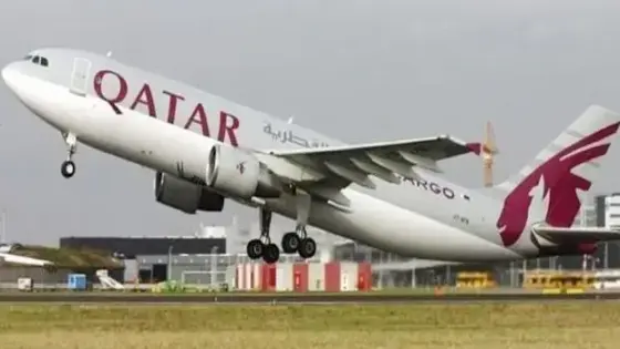أول رحلة جوية بين قطر والسعودية بعد استئناف العلاقات