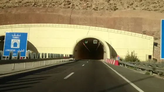 حقيقة التسجيل الصوتي حول انهيار نفق الطريق السيار بين اكادير و مراكش