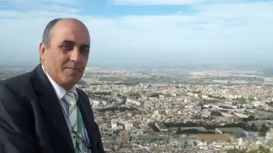 وفاة مخرج ومنتج تلفزيوني جزائري أحرق نفسه قبل أسبوعين