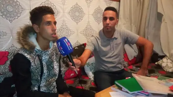 بالفيديو، لقاء خاص بأحد الناجين من فاجعة غرق قارب للهجرة السيرة بشاطئ أكلو