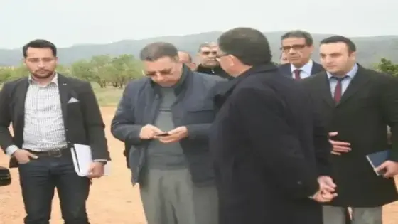 مسؤول يوبخ رئيس جماعة قروية باشتوكة آيت باها