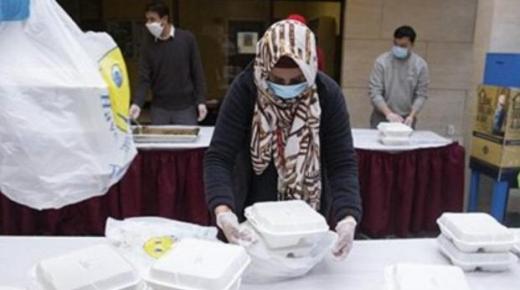 سفارة المغرب في الأرجنتين تقدم مساعدات غذائية لفائدة الساكنة المعوزة في بوينوس آيريس