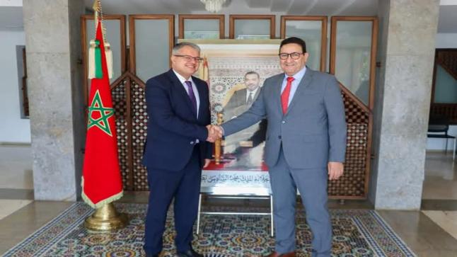 عبد الصمد قيوح يستقبل سفير أذربيجان لبحث سبل تعزيز التعاون في مجالي النقل واللوجيستيك
