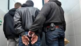 أكادير : توقيف سيارة بمدخل المدينة ينتهي بصيد ثمين