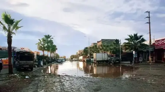 الأمطار تعيد الإرتباك بشوارع جماعة سيدي بيبي 