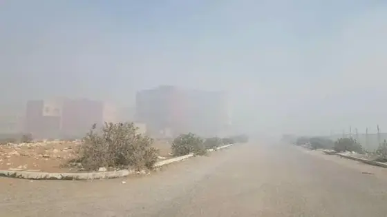 إحتراق ” مزبلة ” يربك الدراسة بإعدادية في سيدي بيبي