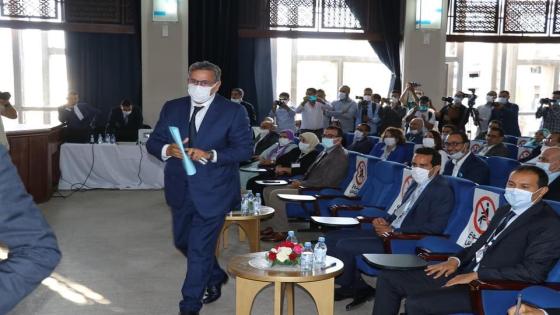 بحضور أخنوش مجلس بلدية أكادير يصادق على ميزانية الجماعة