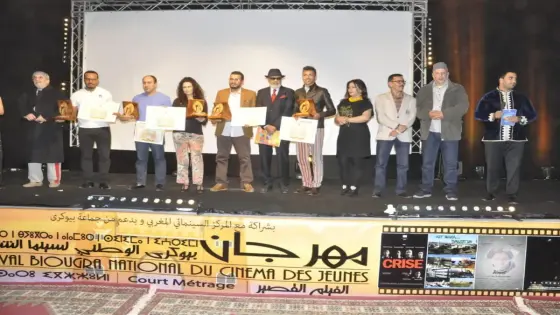 “ بادوج ” “ أزناك ” و” أوسايح ” وجوه فنية حظيت بتكريم في مهرجان السينما ببيوكرى + صور
